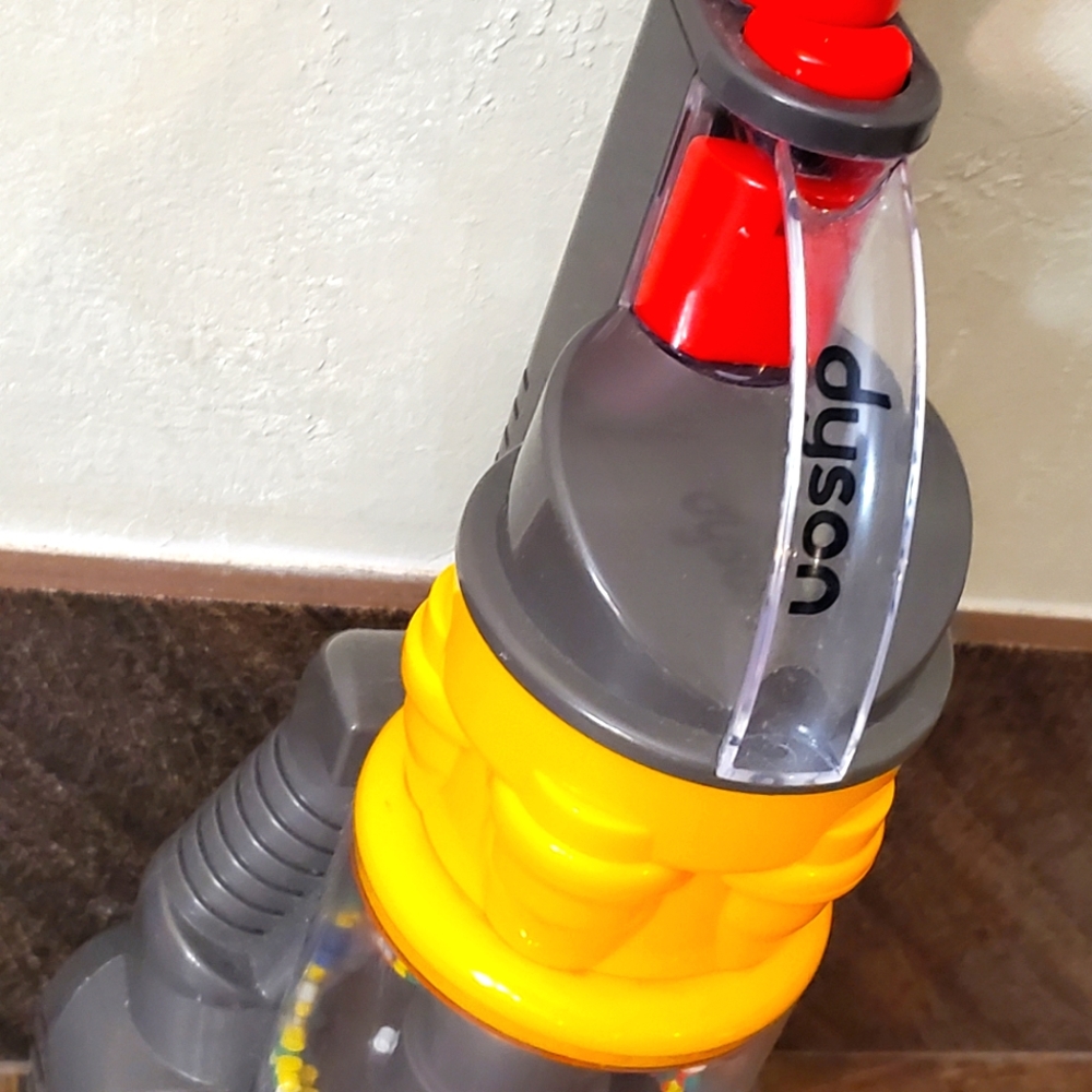 Dyson Ball | Miniature Dyson Ball Replica For Children Aged 3+ | Features Workin - Picture 9 of 16